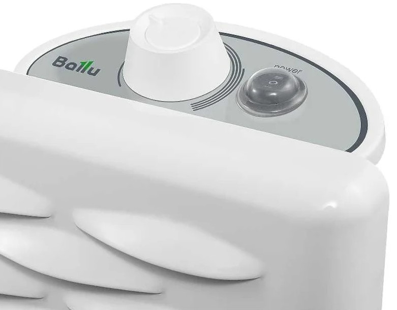 electric-convector-ballu-ettore-bec-etmr-1500-control-panel-closeup