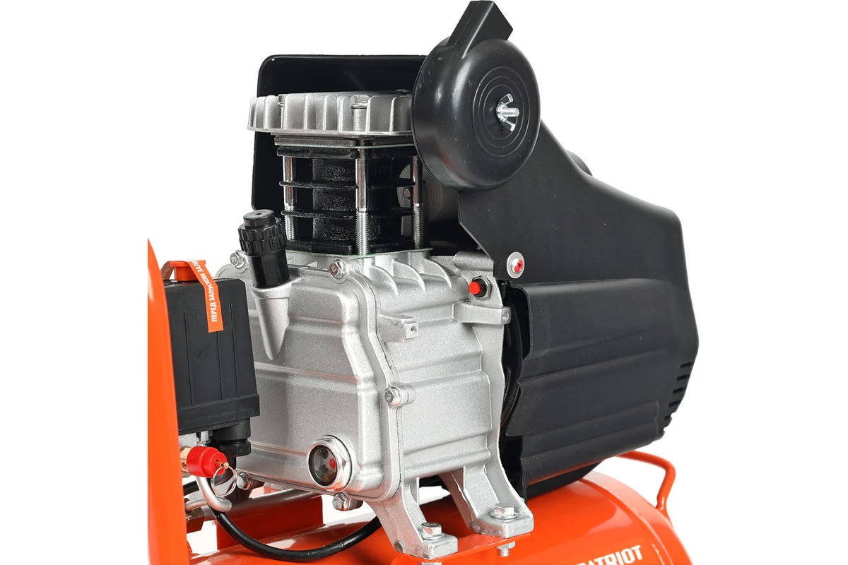 patriot-euro-24-240k-electric-air-compressor-24l-tank-2hp-with-accessories-photo6.jpg