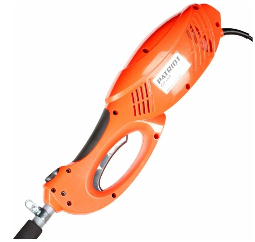 elektricheskiy-trimmer-patriot-elt-1000-250304430-rabota-na-trave