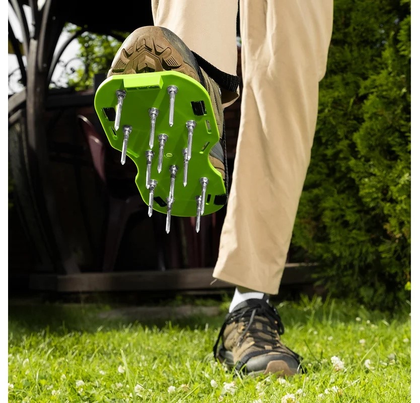 aerator-nozhnoi-gazon-sandalii-palisad-64498-vid-speredi