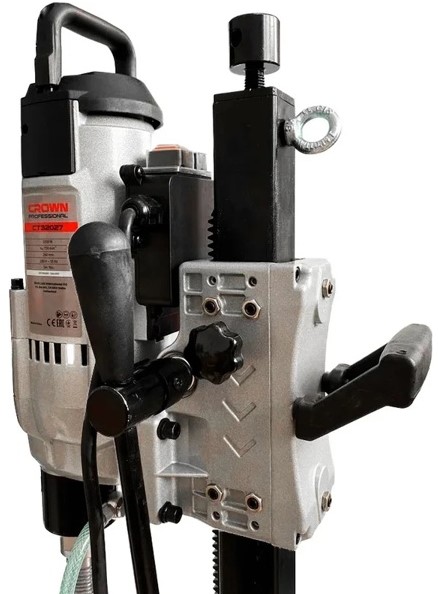 drel-almaznogo-sverleniya-crown-ct32027-stoika-mexanizm