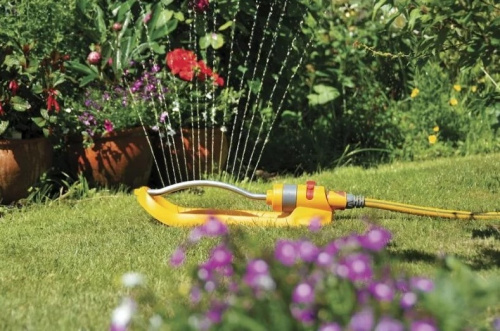 orositel-sprinklernyy-kvadratnyy-hozelock-plus-260m2-2975p0000-vid-sboku