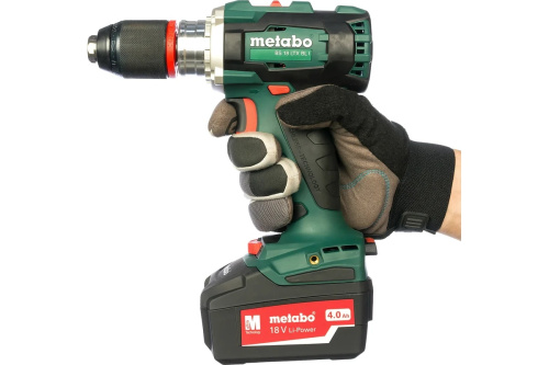 akkumulyatornyj-vintovert-metabo-bs-18-ltx-bl-i-602350500-vid-diagonalnyj-speredi