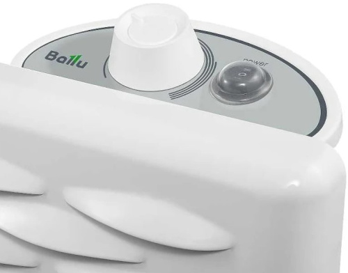 electric-convector-ballu-ettore-bec-etmr-2000-control-panel-closeup