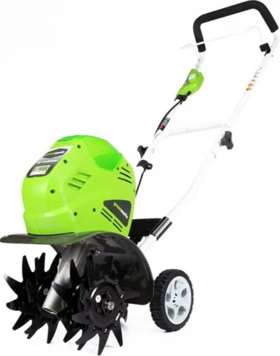 akkumulyatornyy-kultivator-greenworks-g40tl-27087-rabota