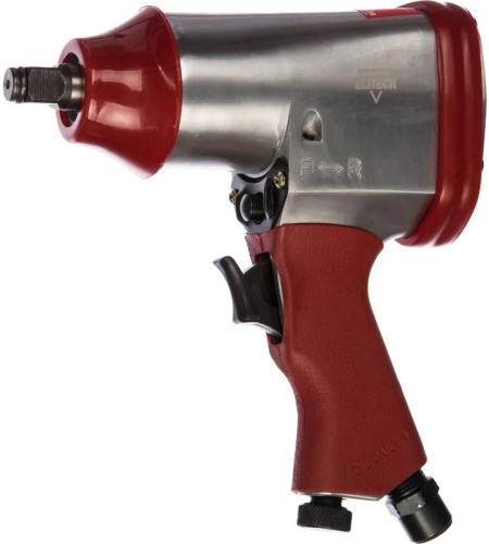 pneumatic-impact-wrench-elitech-0704-012700-trigger-close-up